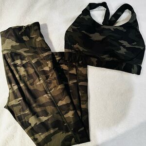 Athleta Green Camo Leggings